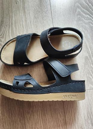 Босоніжки жіночі lcw розмір 36