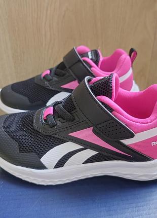 Легкие кроссовки для девочки, 26-27 размер, стелька 17см reebok