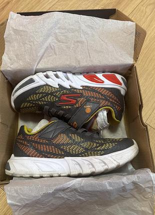 Кросівки skechers
