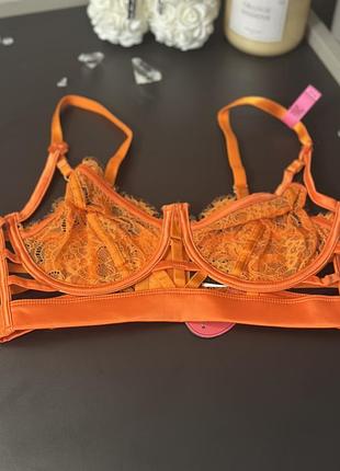 Дуже красивий бюстик hunkemoller