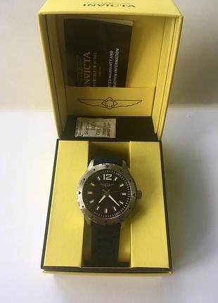 Часы мужские invicta