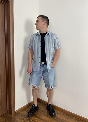 Блакитна легка теніска hugo boss в смужку, полосата, гавайка, сорочка, голуба, хюго босс