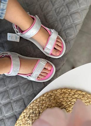 Босоніжки дитячі 4