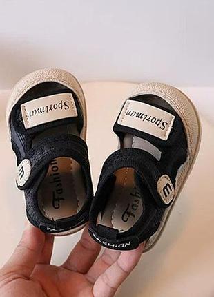 Босоніжки дитячі 5