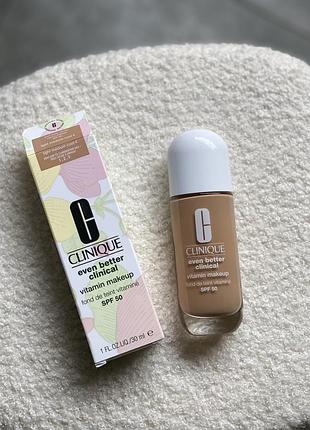 Clinique even better™ vitamin makeup тональний крем spf 50 light medium cool 4