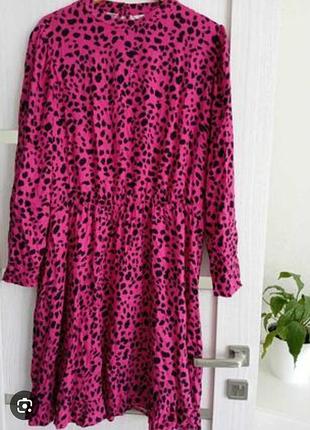 Платье на 18