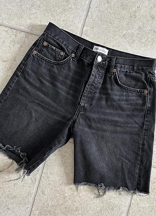Шорти бермуди zara розмір 40