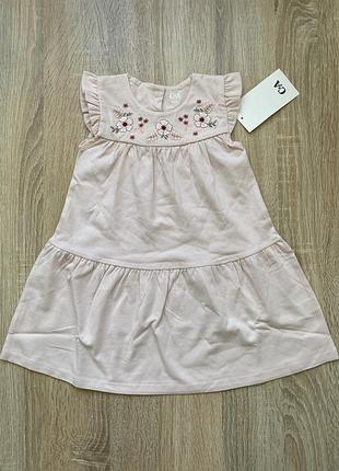 Сукня на дівчинку 12-18 місяців.