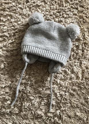 Тепла дитяча шапочка на 3-9 місяців