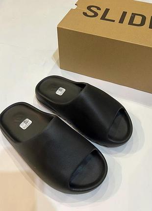 Yeezy slides “onyx”  оригінал