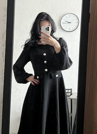 Сукня жіноча