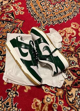 Кросівки nike dunk low чоловічі 43 розмір зелені