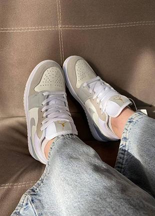 Жіночі кросівки dunk nike jordan 1 light grey