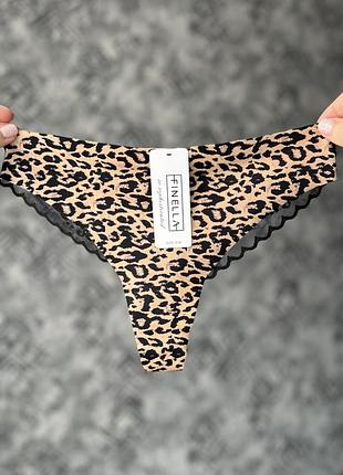 Трусики жіночі безшовні з мереживом finella s/m l/xl  леопардові