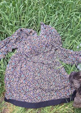 Платье в цветочный принт