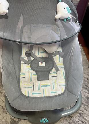 Заколисуючий центер