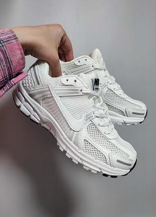 Брендовые кроссовки nike zoom vomero 5 white