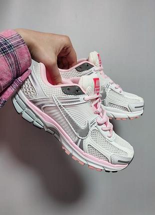 Брендовые кроссовки nike zoom vomero 5 pink/white