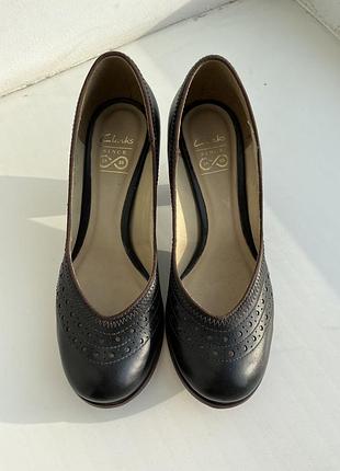 Туфлі жіночі clarks