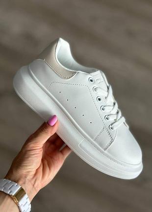 Кроосвки женские, (новые), в размерах