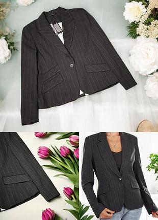 Элегантный стильный пиджак блейзер в полоску с карманами dunnes stores этикетка