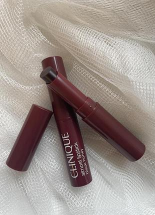 Clinique almost lipstick зволожувальна помада-бальзам для губ, 1,2 г.