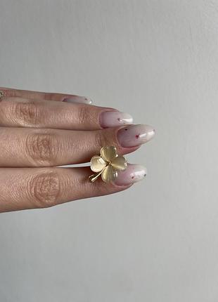 Пін значок металевий брошка золотиста конюшина на щастя