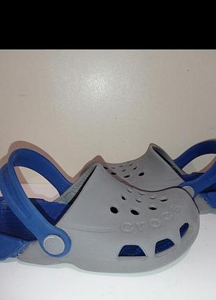 Брендовые сабо crocs electro.