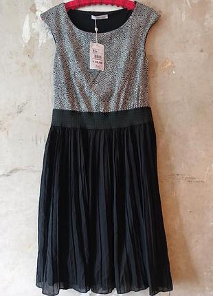 Plazza italia платье из комбинированной ткани: лаконичный лиф, шифоновый низ плиссе