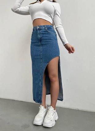 Юбка джинсовая с боковым вырезом