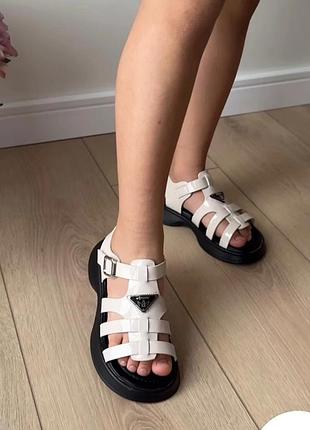 Босоножки на девочку apawwa