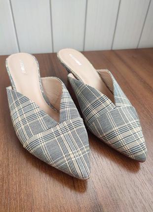 Женские мюли шлепанцы туфли