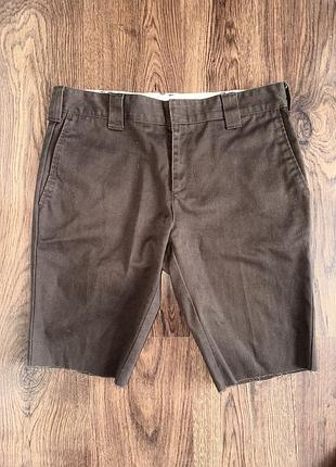 Обрізані брюки під шорти dickies