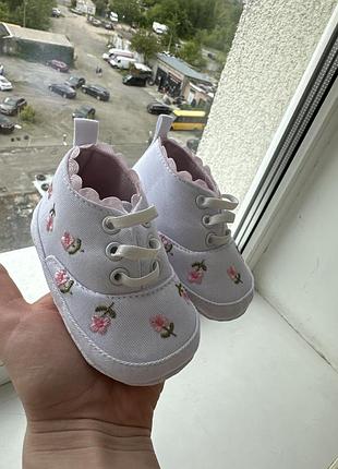 Пінетки для дівчинки