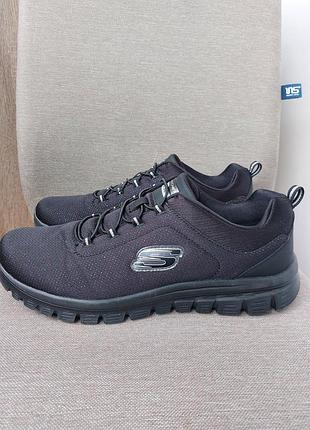 Skechers кроссовки.