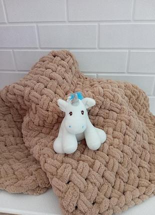 Плед вязаный детский