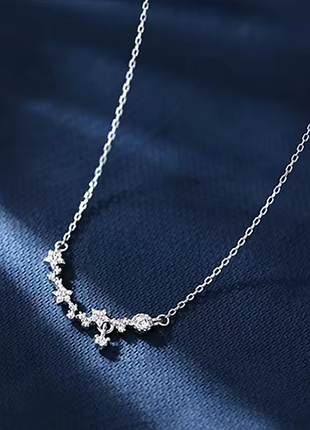 Ланцюжок з кулоном зірочки