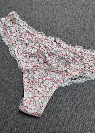 Кружевные трусики бразилианы intimissimi р. m