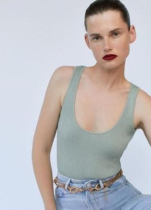 Zara стильное трикотажное боди - майка в рубчик