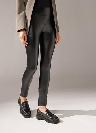 Леггинсы лосины с имитацией кожи с термоэффектом calzedonia