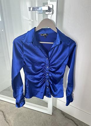 Атласна блуза