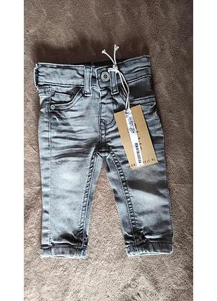 Джинси 3 м.