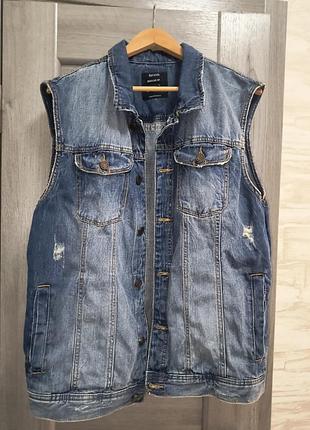 Крута джинсовка, жилет bershka