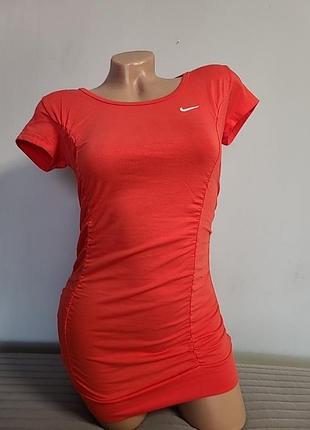 Футболка жіноча 46-й розмір