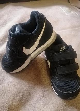 Кроссовки nike md runner 2, 23-23.5