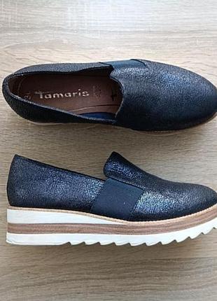 Tamaris кожаные темно синие туфли лоферы слипоны на танкетке8 фото