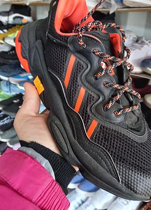 Кроссовки adidas