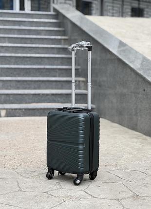 Лоукост ударопрочный 40/30/20 см чемодан дорожный xs на колесах  ручная кладь 24 литра