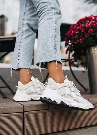 Кросівки  жіночі adidas ozweego
