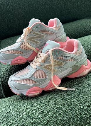Кросівки жіночі new balance 9060 joe freshgoods inside voices baby shower blue